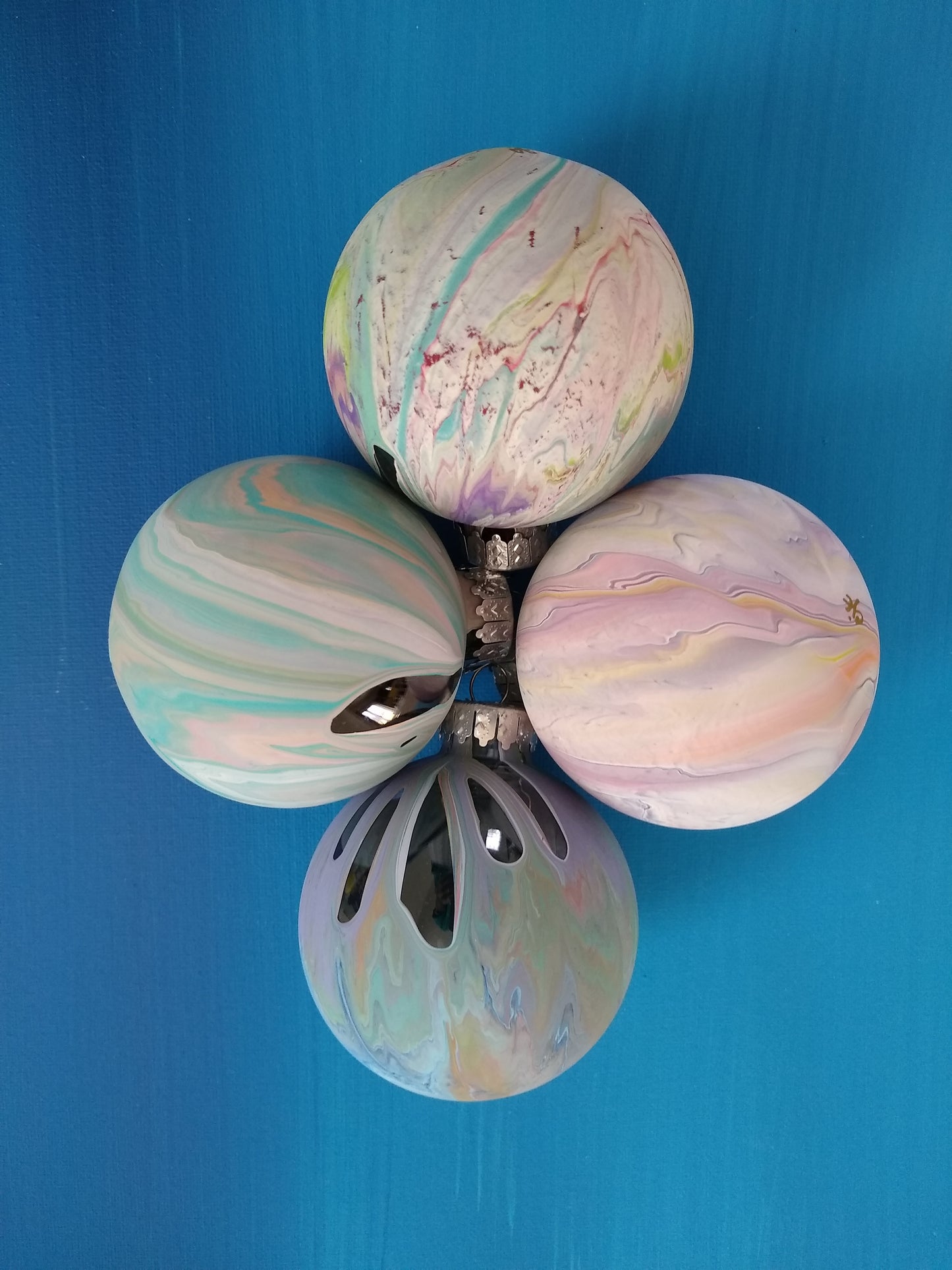 Ornaments Collection No. 142